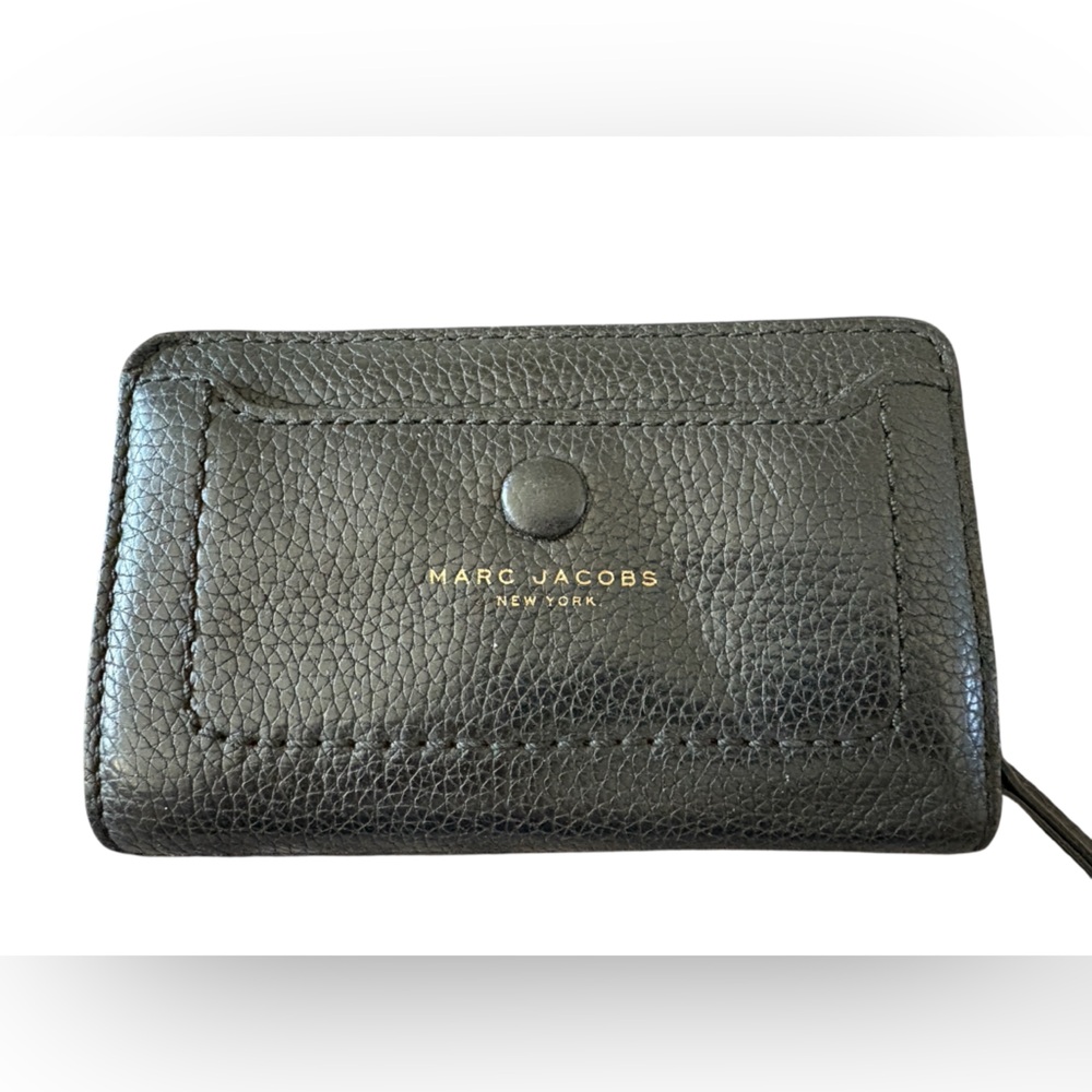 Marc Jacobs pebbled leather Black wallet